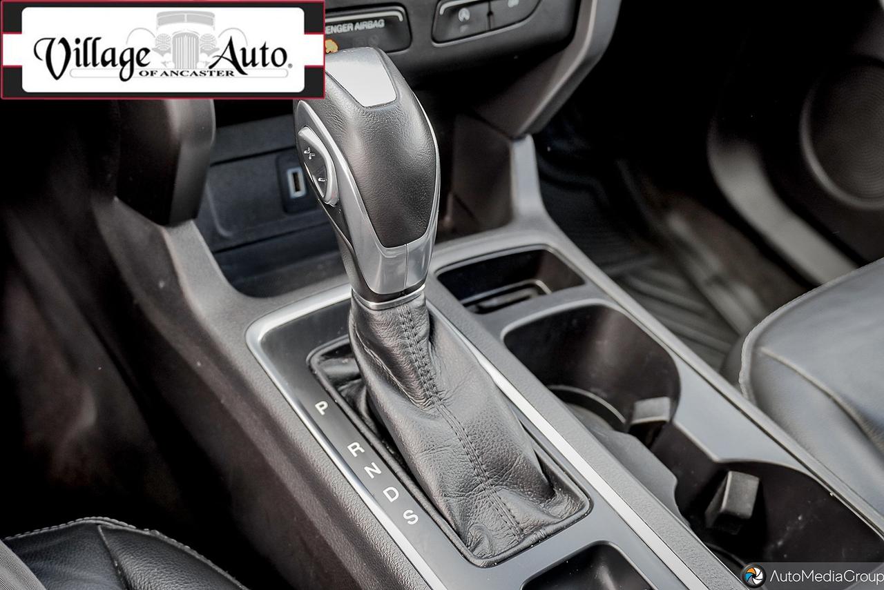 2018 Ford Escape SEL 4WD - Photo #18