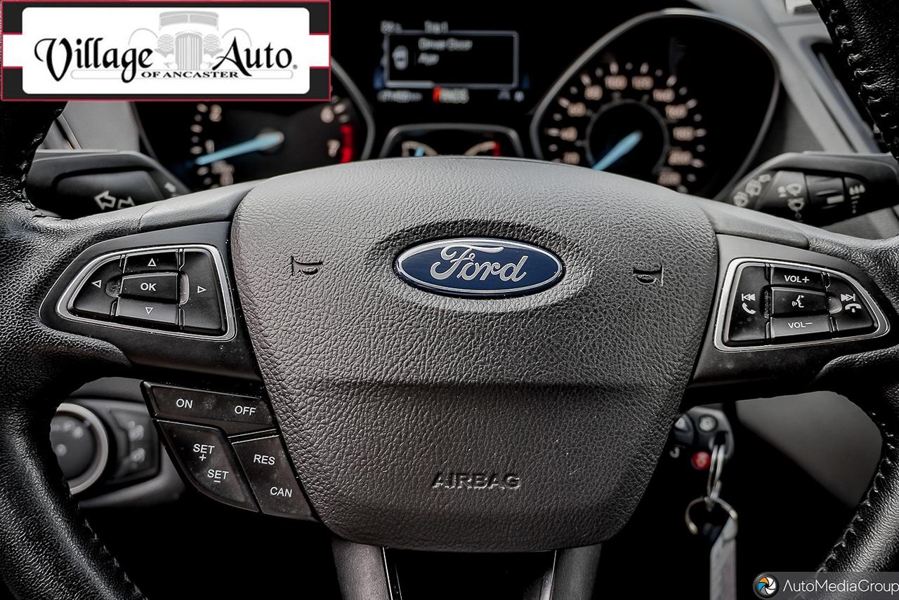 2018 Ford Escape SEL 4WD Photo