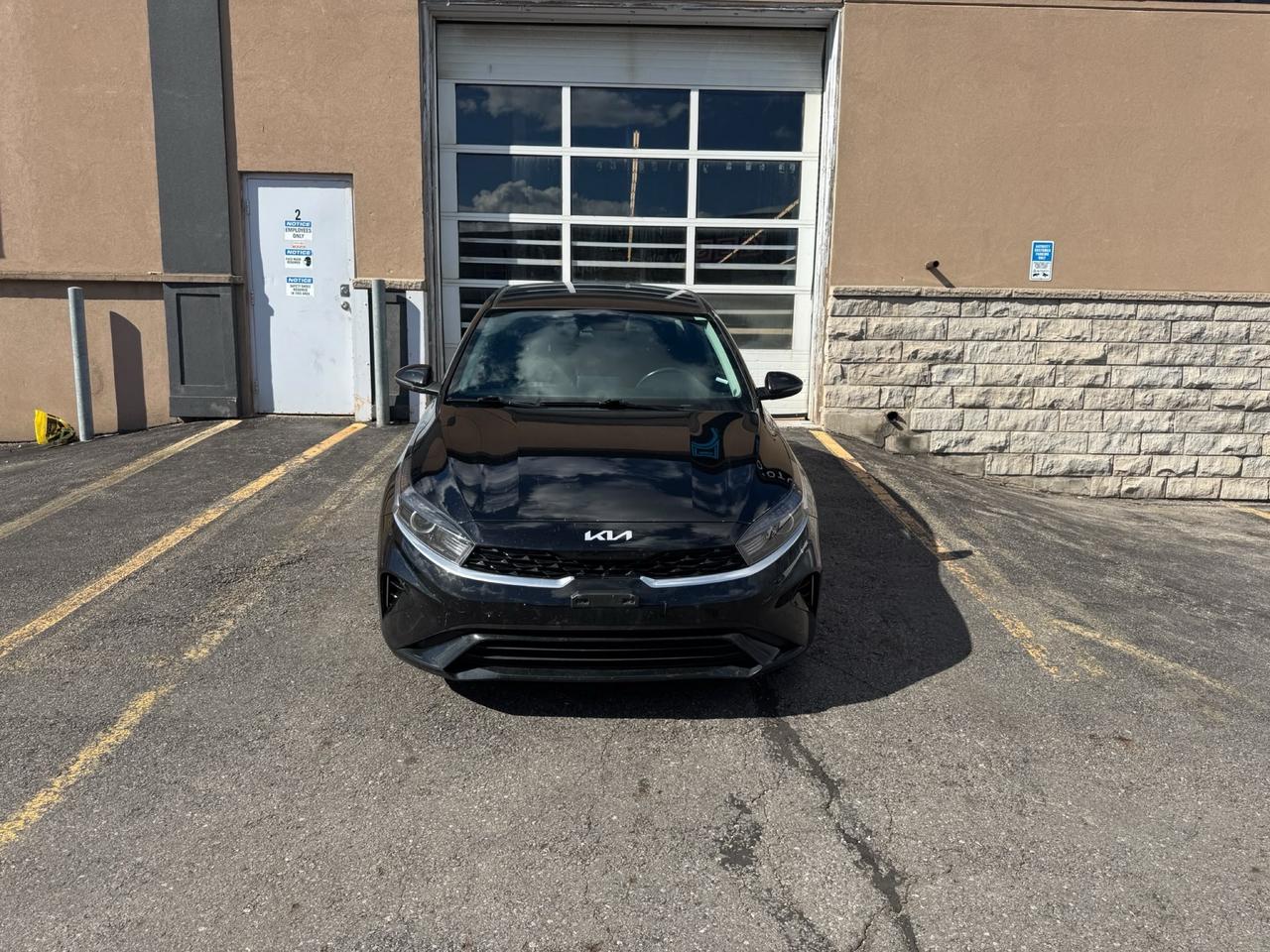 2023 Kia Forte EX| CLEAN CARFAX| NO CLAIMS| Photo