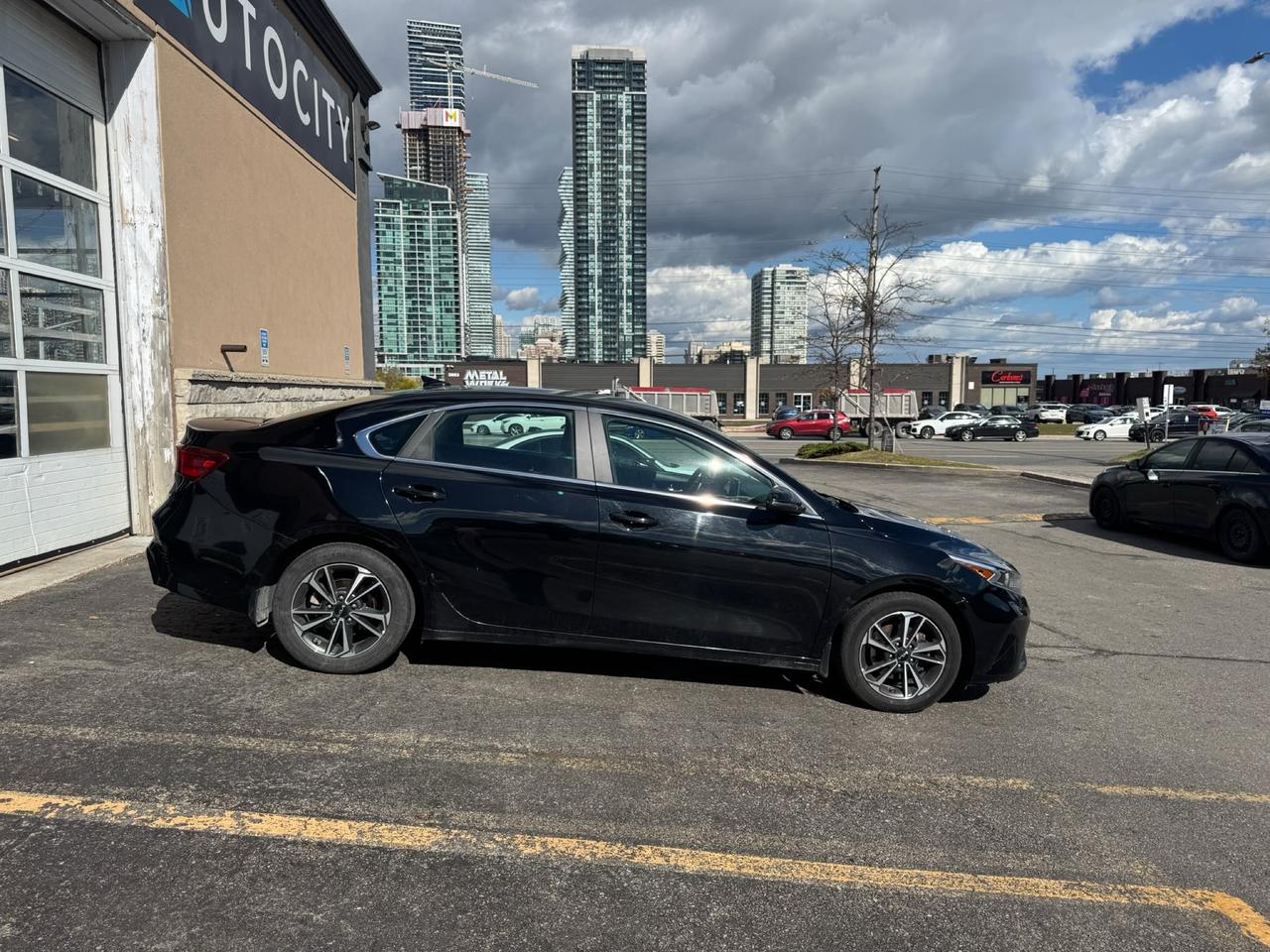 2023 Kia Forte EX| CLEAN CARFAX| NO CLAIMS| Photo