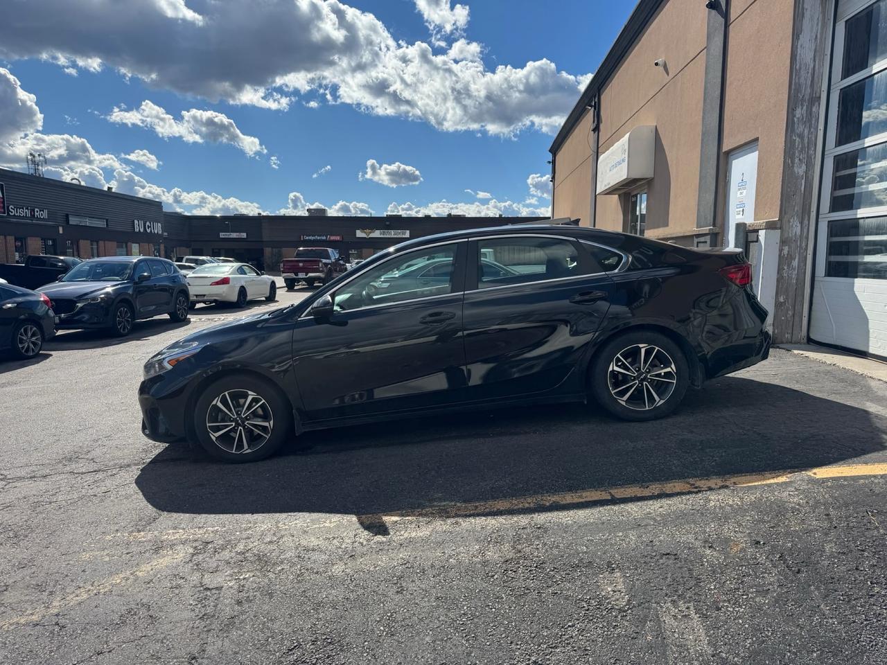 2023 Kia Forte EX| CLEAN CARFAX| NO CLAIMS| Photo4