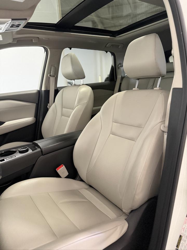 2022 Nissan Rogue SV AWD | PREMIUM PACKAGE | CARPLAY | PANOROOF Photo