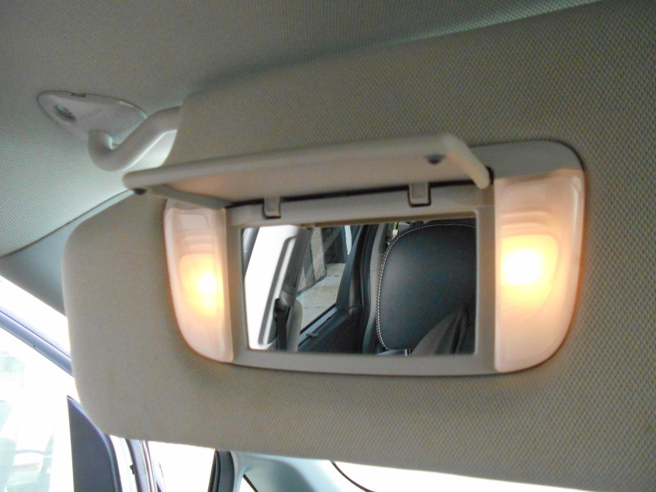 2019 Toyota Sienna SE-Wheelchair Accessible Side Entry- Manual Photo