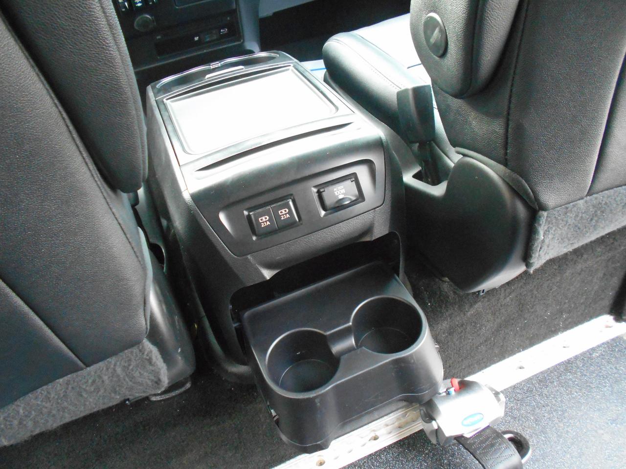 2019 Toyota Sienna SE-Wheelchair Accessible Side Entry- Manual Photo