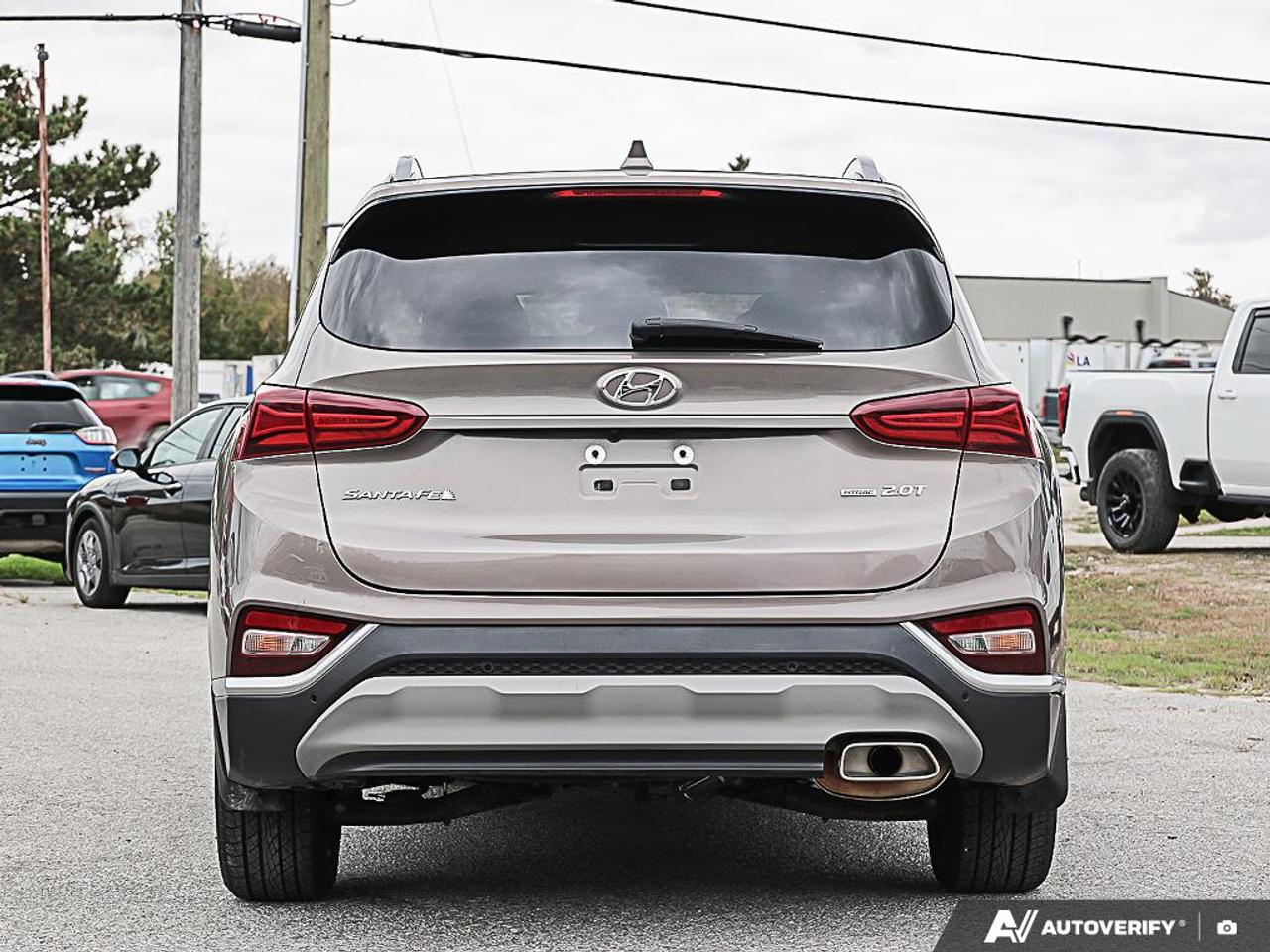 2019 Hyundai Santa Fe 2.0T Ultimate AWD,NAVI,PWR T/GATE,LEATHER INT,PANO - Photo #5
