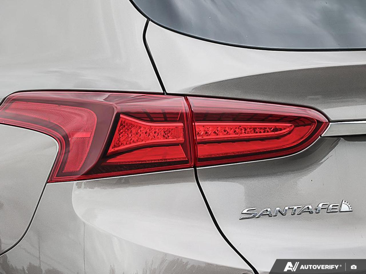 2019 Hyundai Santa Fe 2.0T Ultimate AWD,NAVI,PWR T/GATE,LEATHER INT,PANO - Photo #12