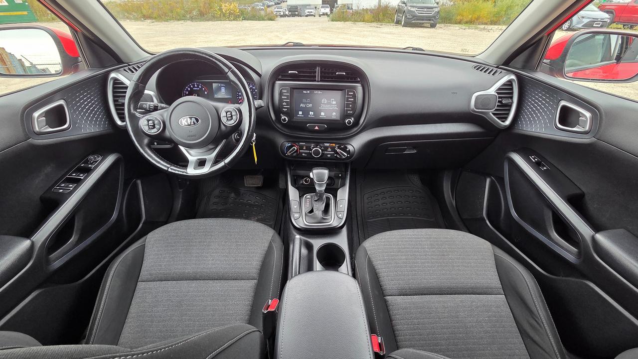 2020 Kia Soul EX+ Photo