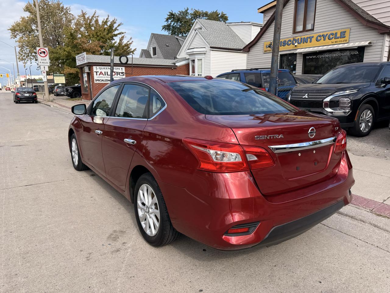 2016 Nissan Sentra 4DR SDN MAN SV Photo