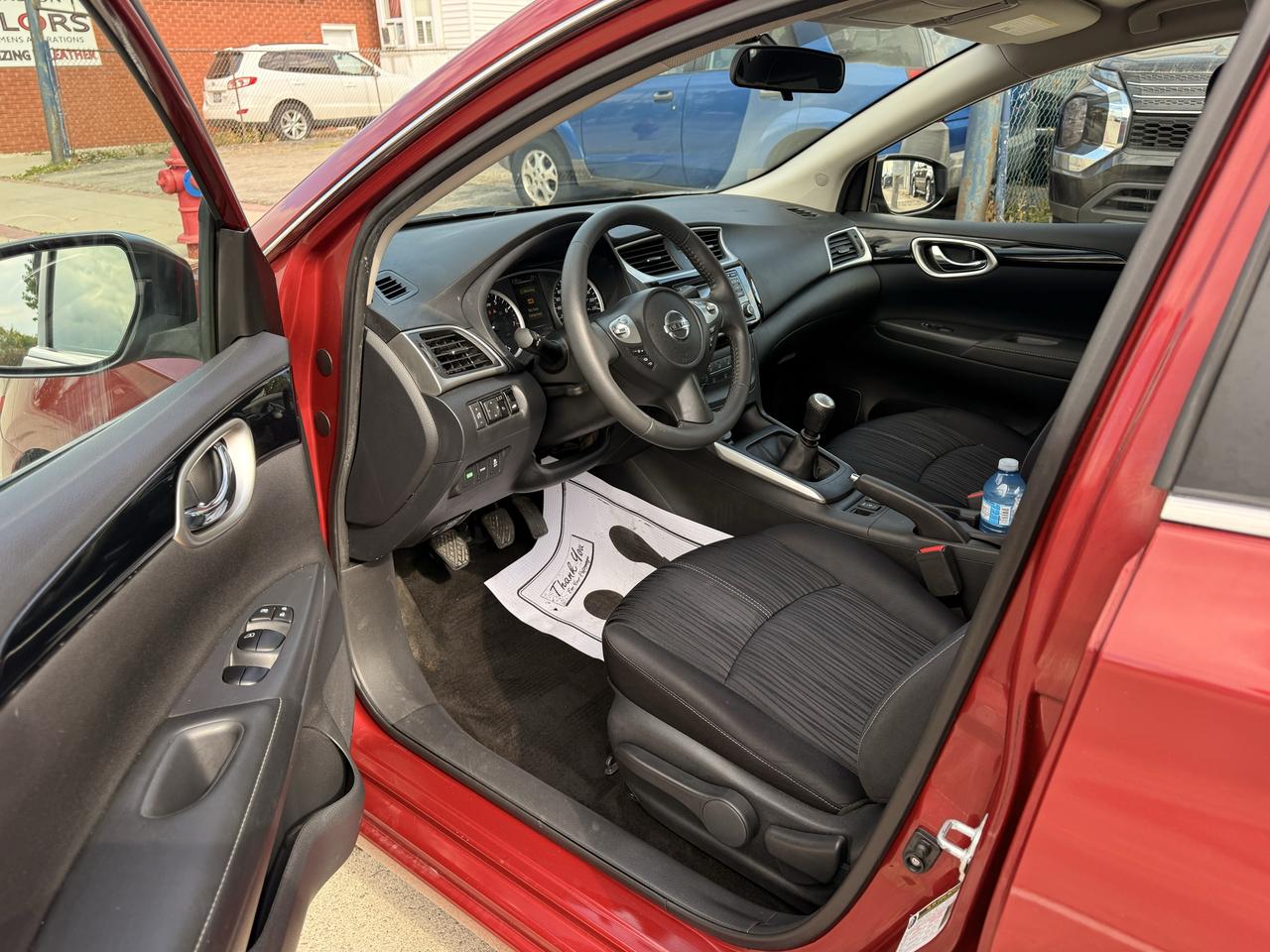 2016 Nissan Sentra 4DR SDN MAN SV Photo