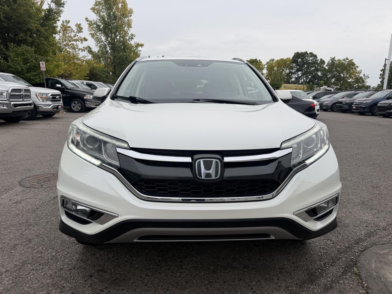 2015 Honda CR-V Touring | Clean CARFAX Photo1