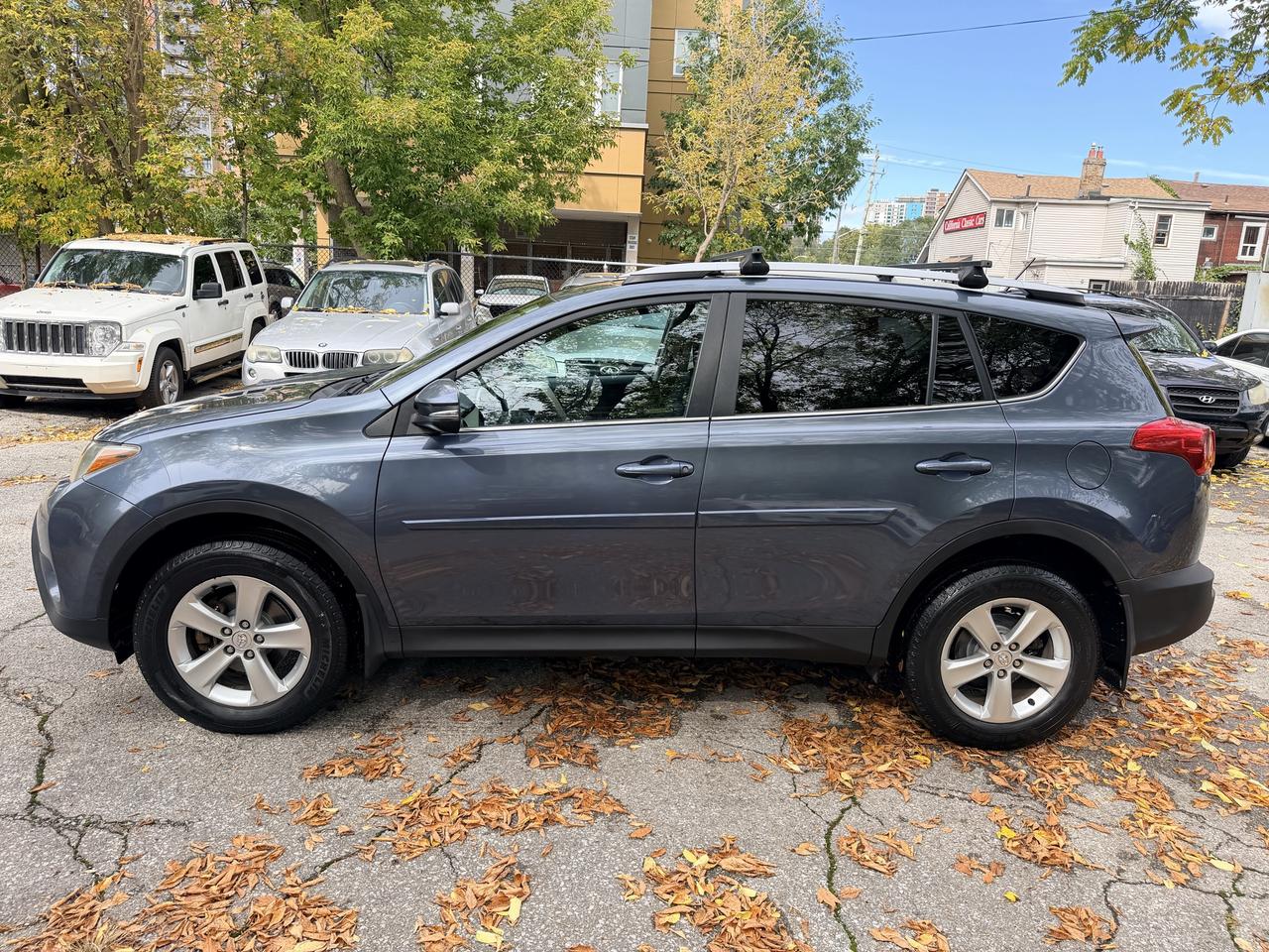 2013 Toyota RAV4 XLE | 4WD | CLEAN CARFAX Photo