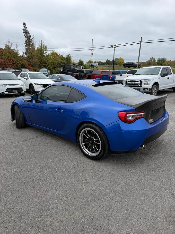2016 Subaru BRZ Sport-tech Photo2