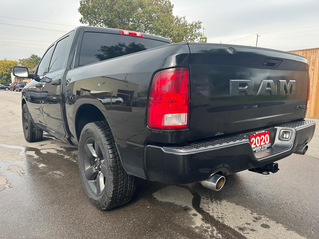 2020 RAM 1500 Classic EXPRESS Photo