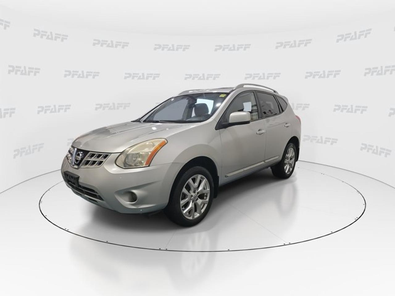 2011 Nissan Rogue SV Photo