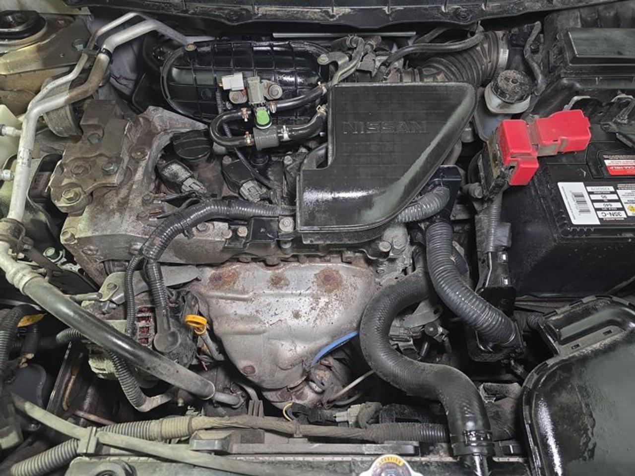 2011 Nissan Rogue SV Photo