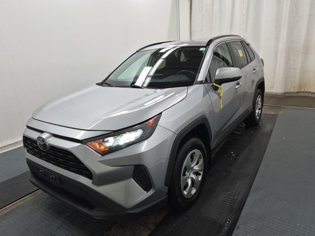 2021 Toyota RAV4 LE AWD-BLIND SPOT-ADAPTIVE CRUISE-LANE/STEERING AS Photo5
