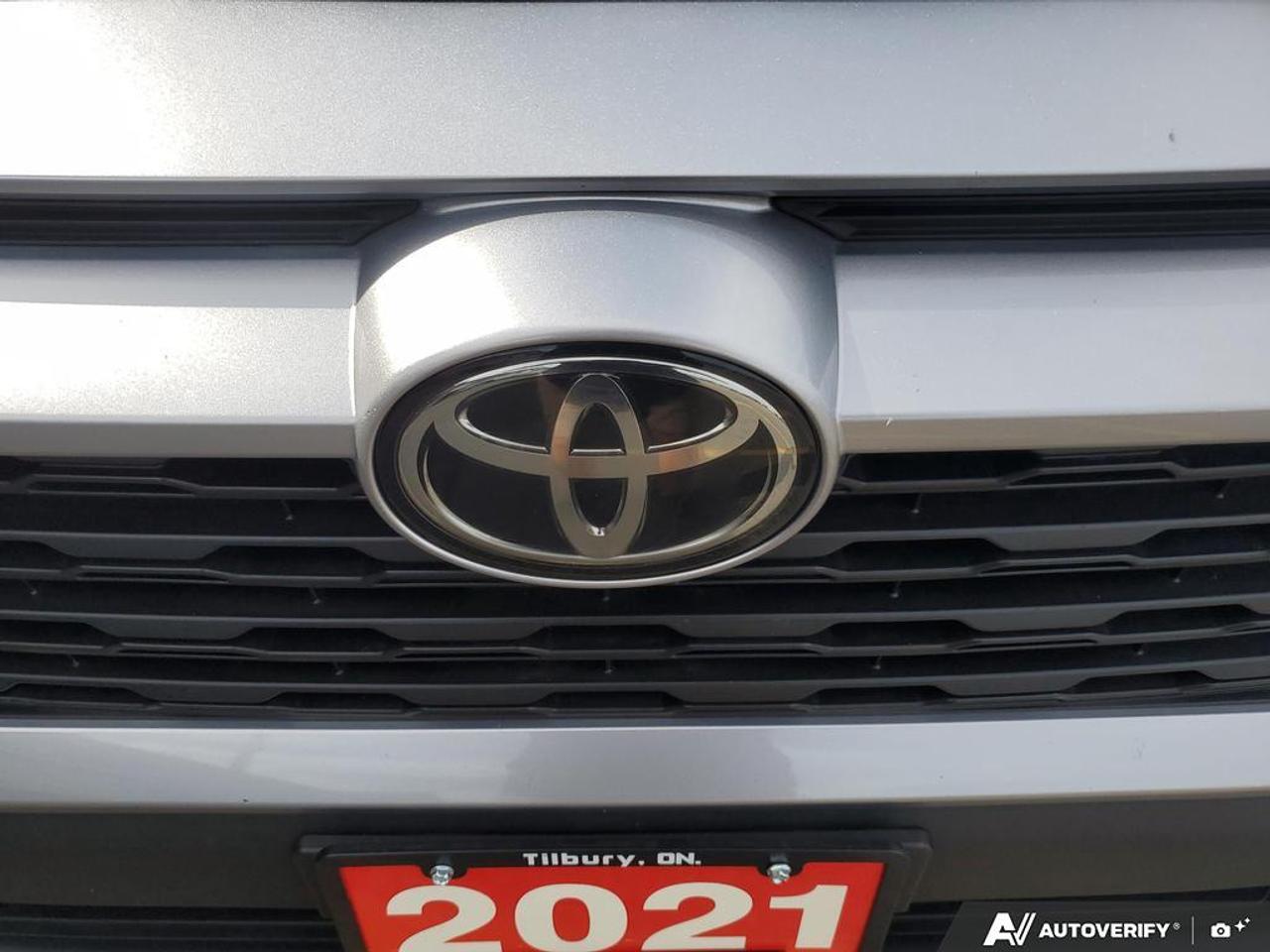 2021 Toyota RAV4 LE AWD-BLIND SPOT-ADAPTIVE CRUISE-LANE/STEERING AS Photo