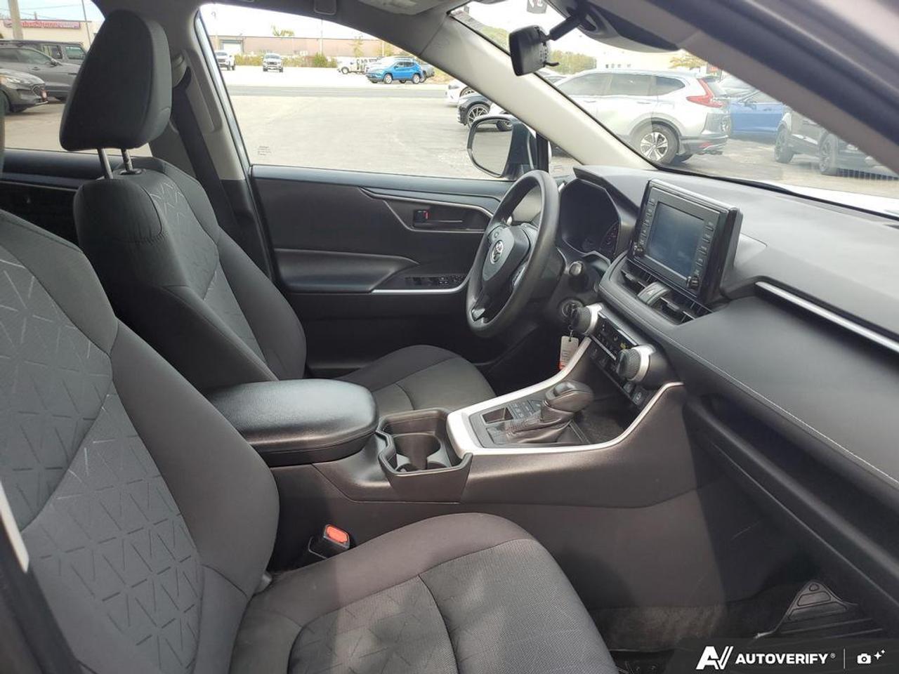 2021 Toyota RAV4 LE AWD-BLIND SPOT-ADAPTIVE CRUISE-LANE/STEERING AS Photo