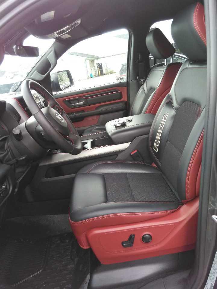 2026 RAM 1500 Rebel - Photo #5