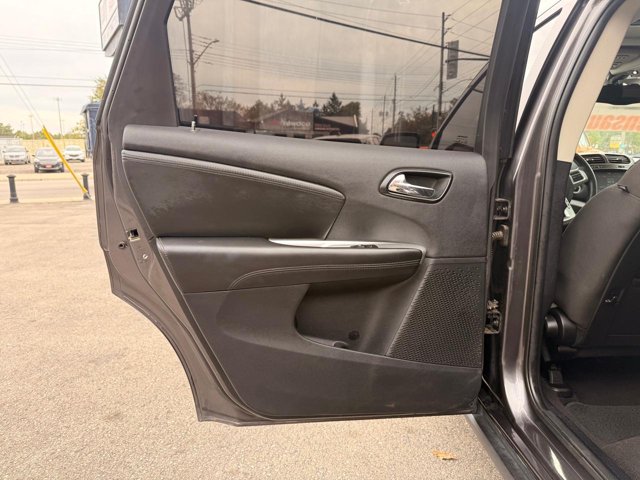 2014 Dodge Journey SXT Photo