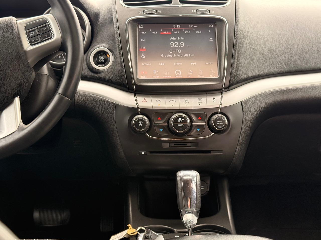 2014 Dodge Journey SXT Photo