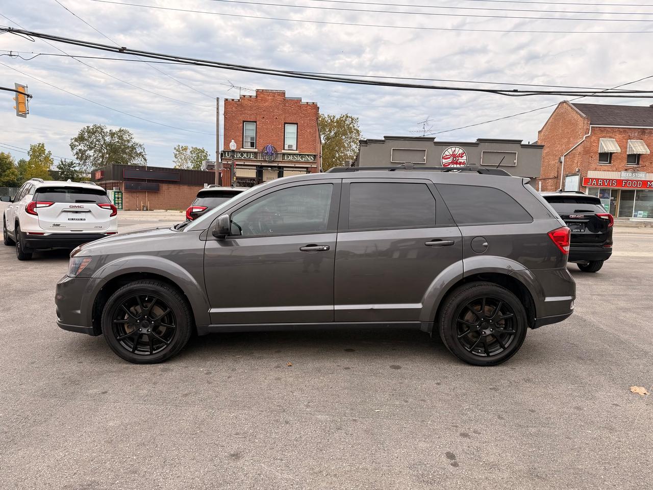 2014 Dodge Journey SXT Photo