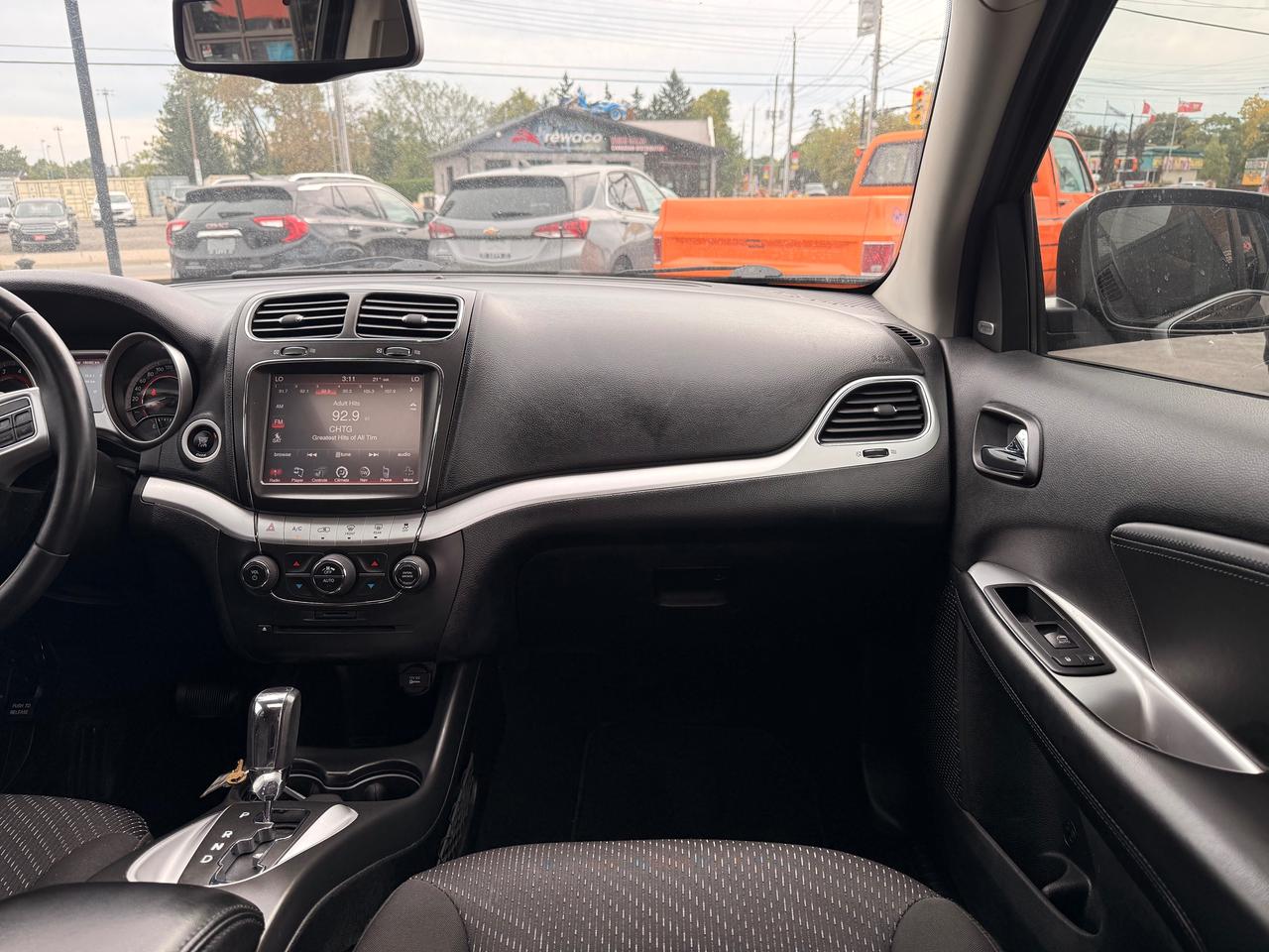 2014 Dodge Journey SXT Photo