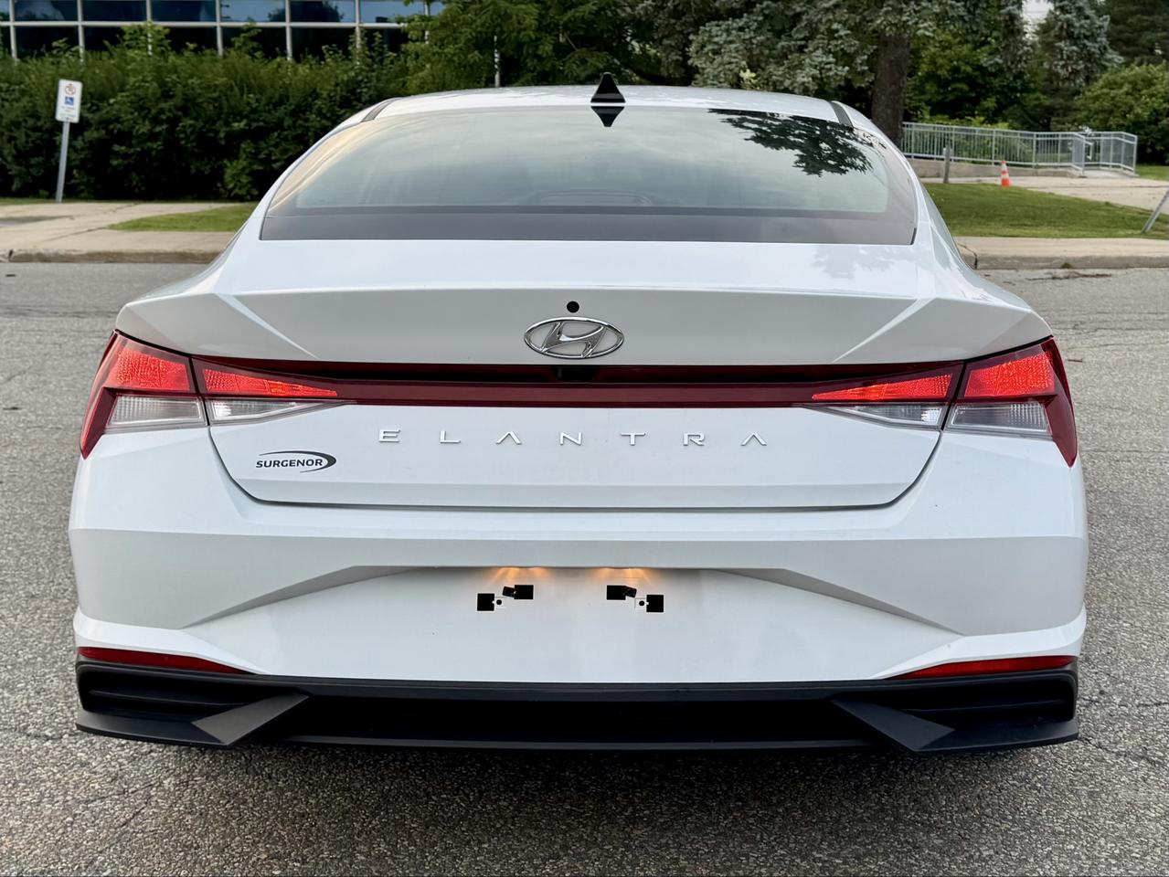 2022 Hyundai Elantra Preferred Photo