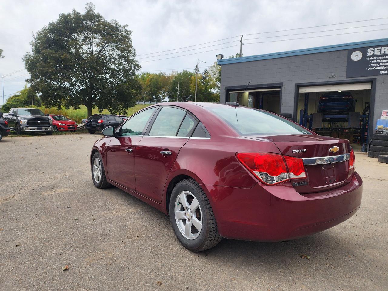 2015 Chevrolet Cruze 2LT l 17 SER RECORDS l 102500KMS l Remote Starter Photo