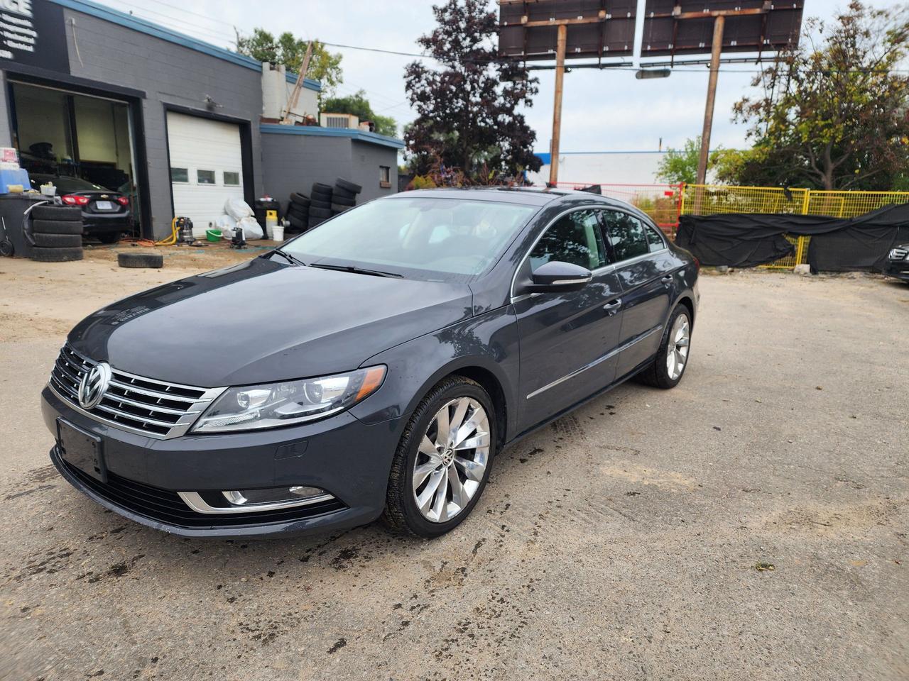 2013 Volkswagen Passat CC Highline CC l 13 Service Records l No Accidents l - Photo #1