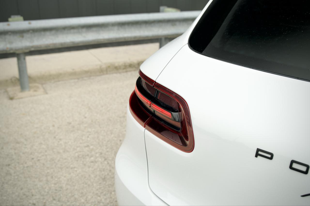 2017 Porsche Macan GTS Photo