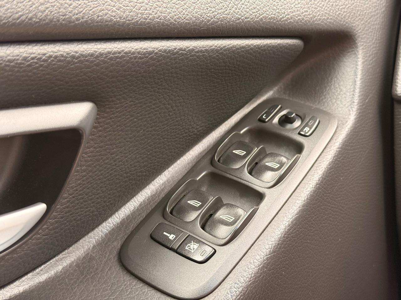 2010 Volvo XC90 3.2 Photo