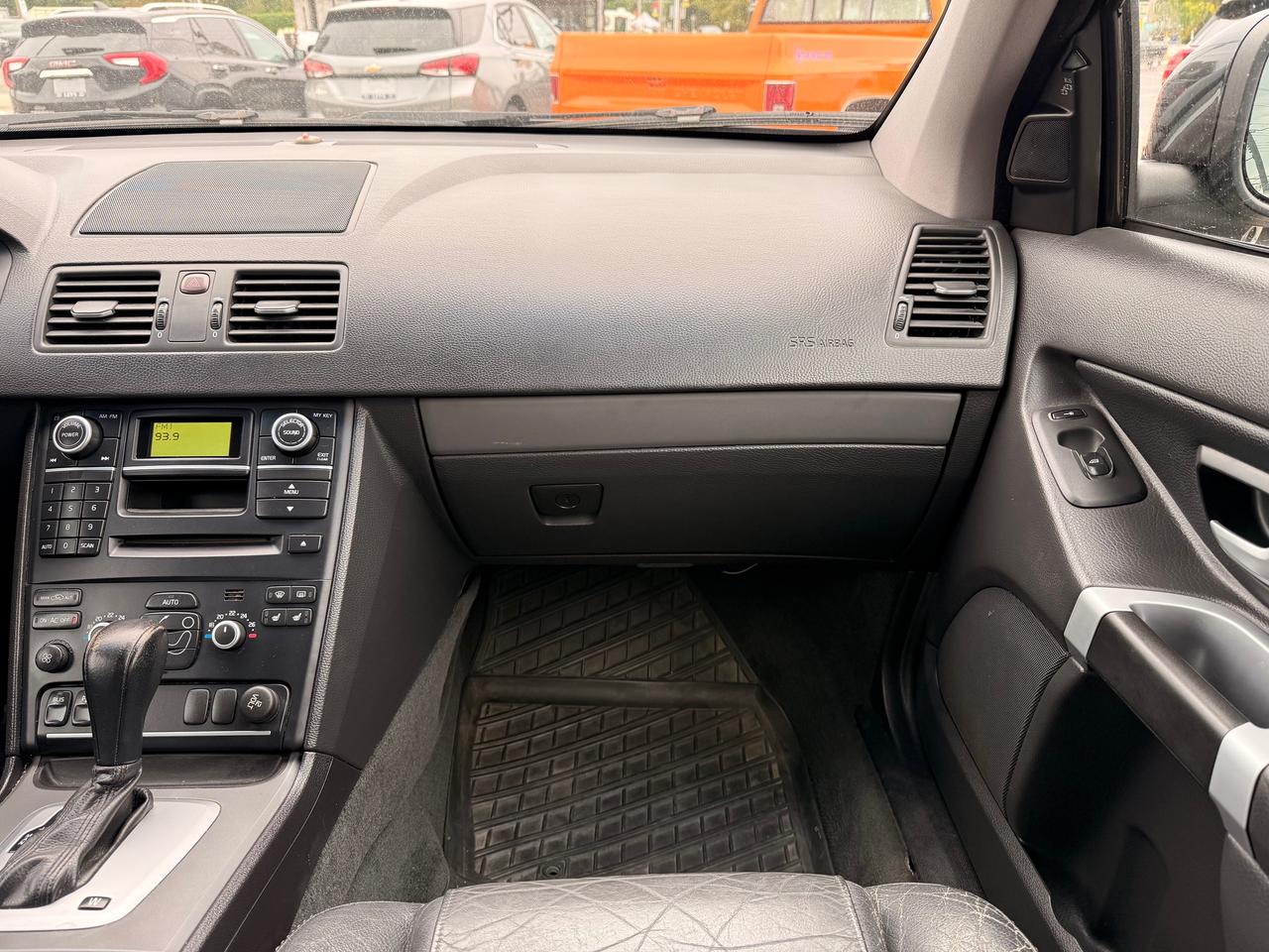 2010 Volvo XC90 3.2 Photo