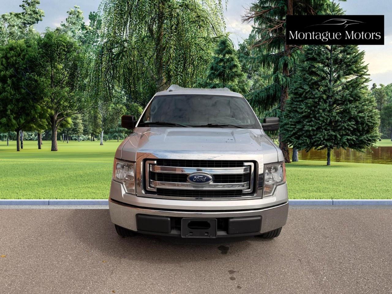 2013 Ford F-150 2WD Regular Cab Styleside 8 Ft Box XLT Photo