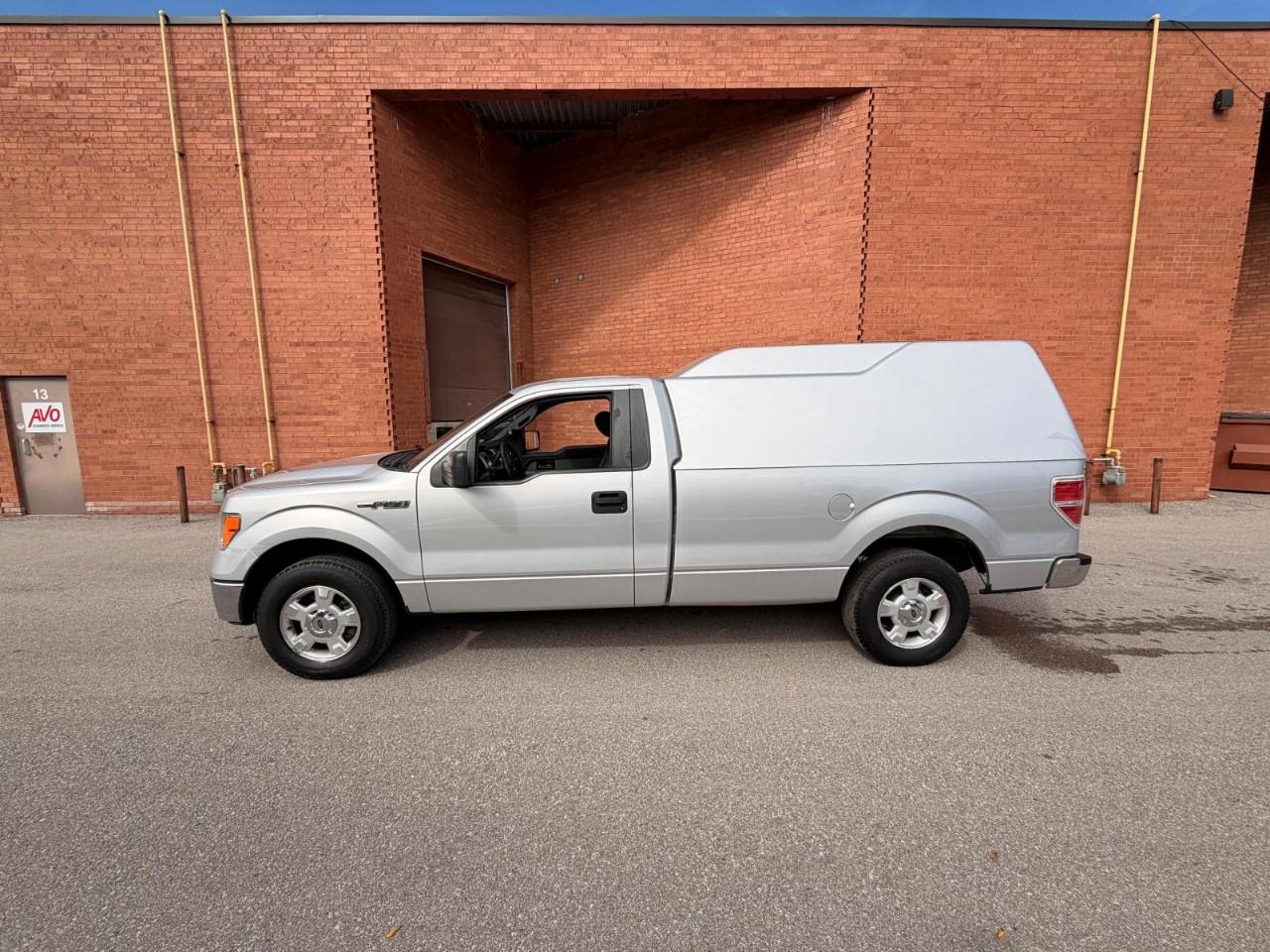 2013 Ford F-150 2WD Regular Cab Styleside 8 Ft Box XLT Photo