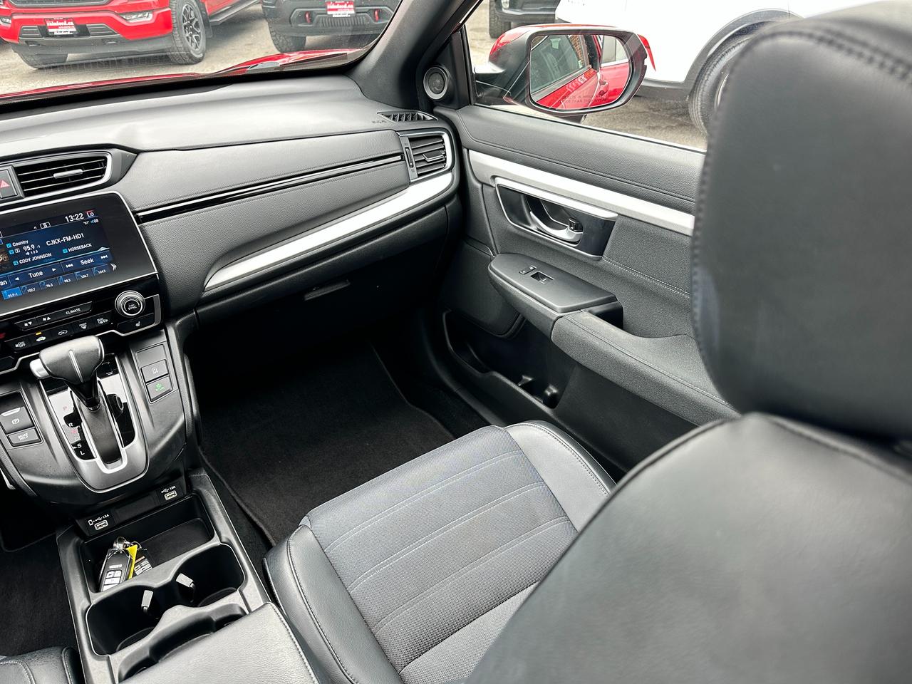 2020 Honda CR-V SportAWD HTD-Cloth Sunroof Bluetooth BackupCam A/C Photo