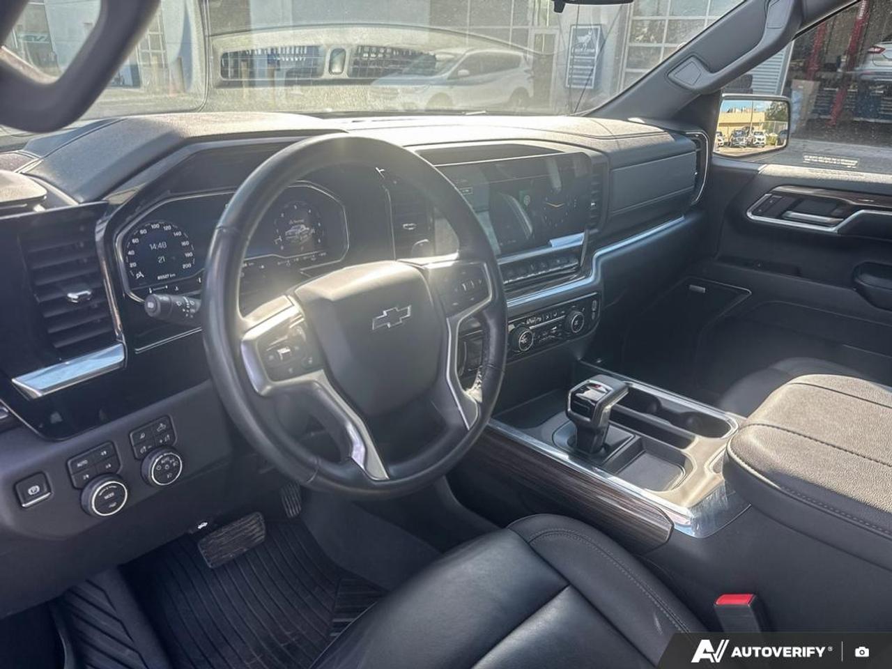 2024 Chevrolet Silverado 1500 RST CONVENIENCE PKG | APPLE CARPLAY | KEYLESS ENTRY Photo