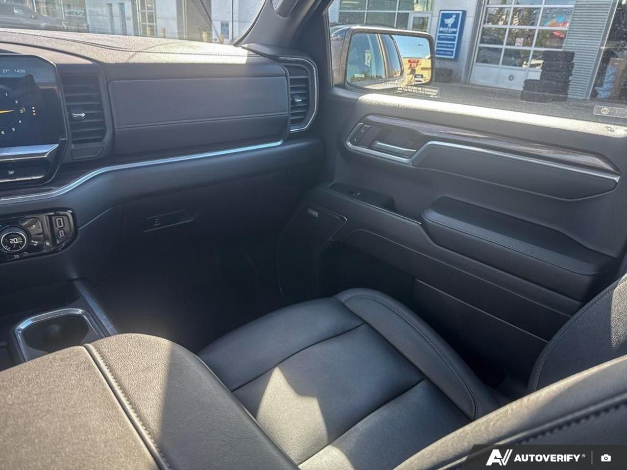 2024 Chevrolet Silverado 1500 RST CONVENIENCE PKG | APPLE CARPLAY | KEYLESS ENTRY Photo