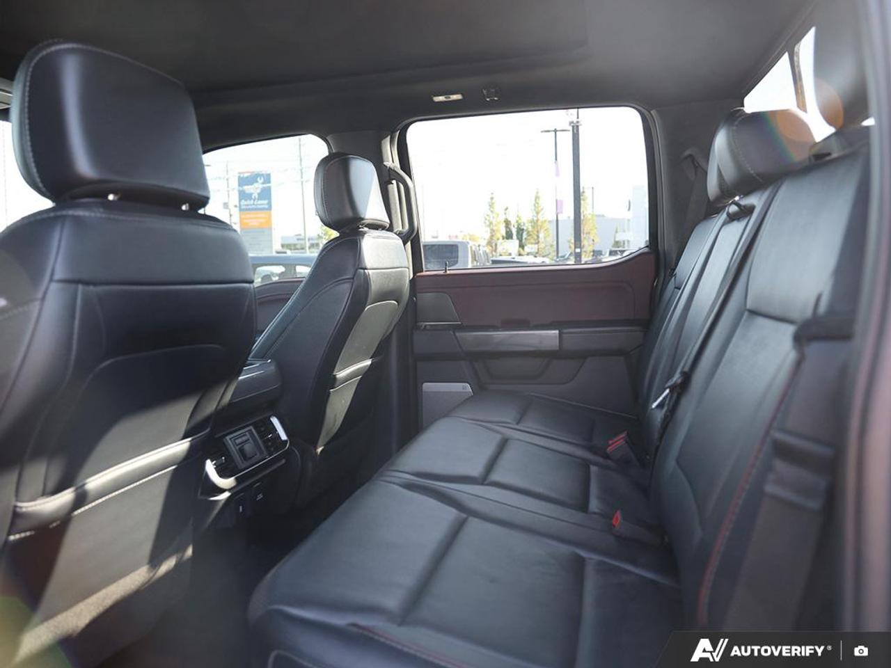 2023 Ford F-150 Lariat NAV | TWIN PANEL MOONROOF | LEATHER INTERIOR Photo