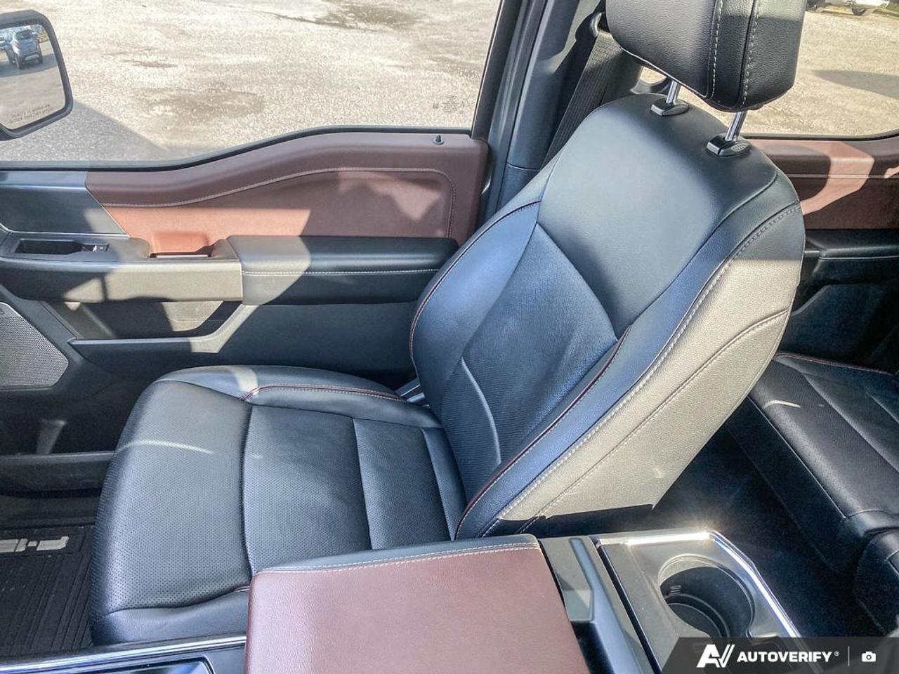 2022 Ford F-150 Lariat 2.7L | TWIN PANEL MOONROOF | POWER TAILGATE Photo