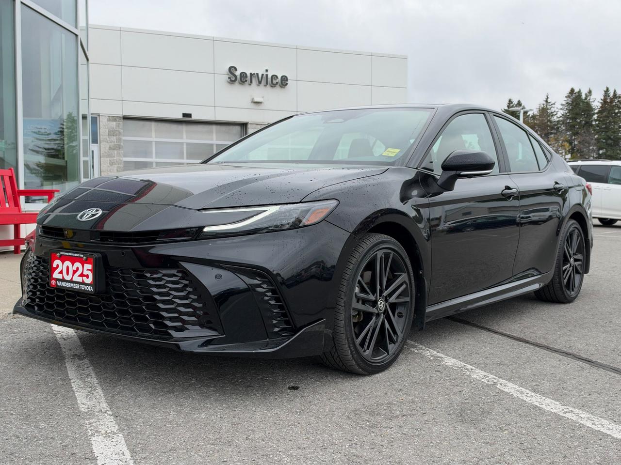 2025 Toyota Camry XSE AWD! Photo0