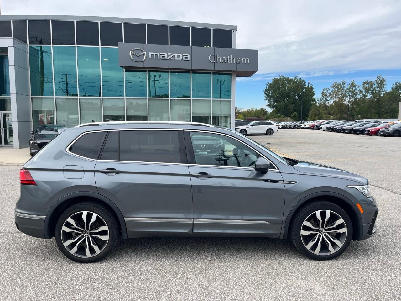 2022 Volkswagen Tiguan Highline R-Line 20 Alloy Wheels | Adaptive Cruise Control | 360° Camera Photo3
