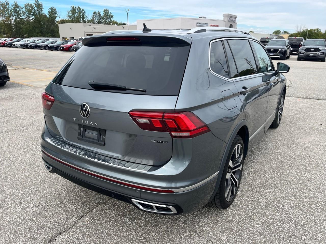 2022 Volkswagen Tiguan Highline R-Line 20 Alloy Wheels | Adaptive Cruise Control | 360° Camera Photo