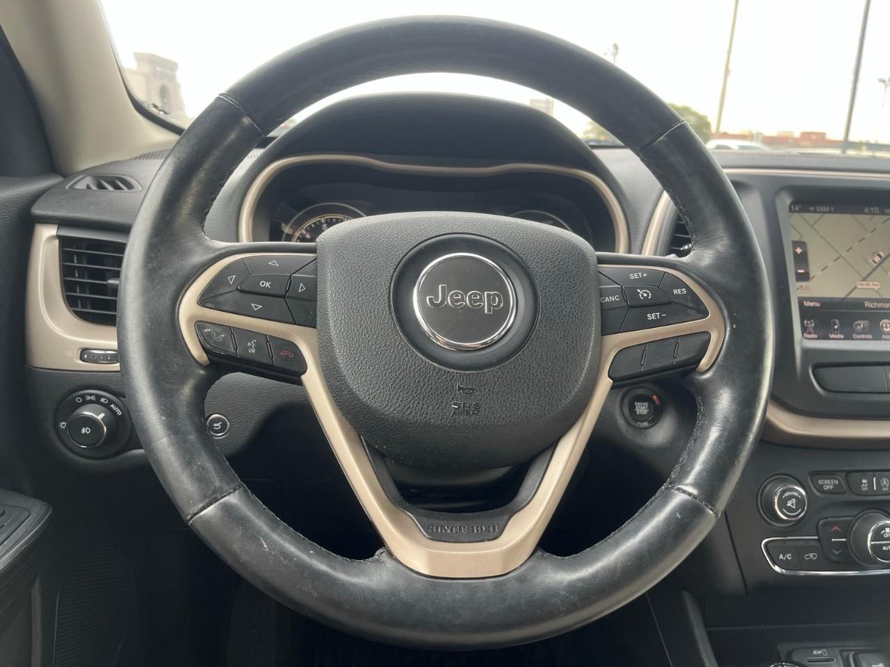 2016 Jeep Cherokee North Touchscreen Display | Low Kilometers | Remote Start Photo