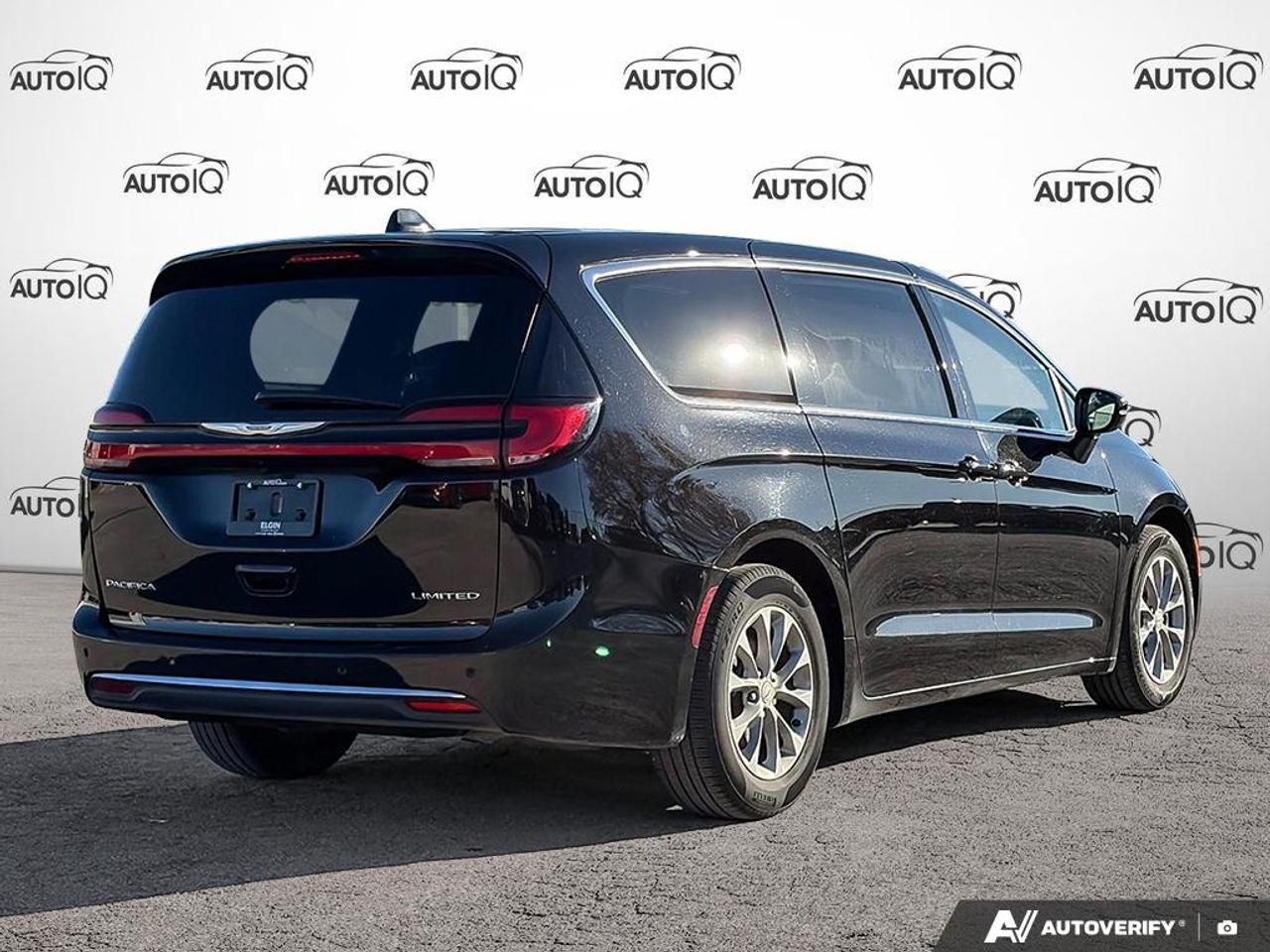 2026 Chrysler Pacifica Limited REMOTE OPENING/CLOSING REAR DOORS & TAILGATE Photo