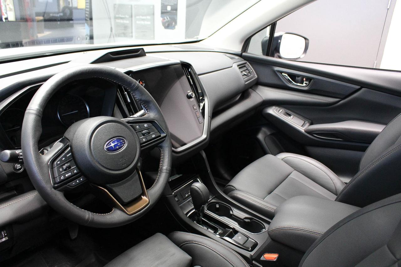 2025 Subaru ASCENT Sport HEATED SEATS - HARMAN KARDON AUDIO - 7 PASSENGER SEATS Photo
