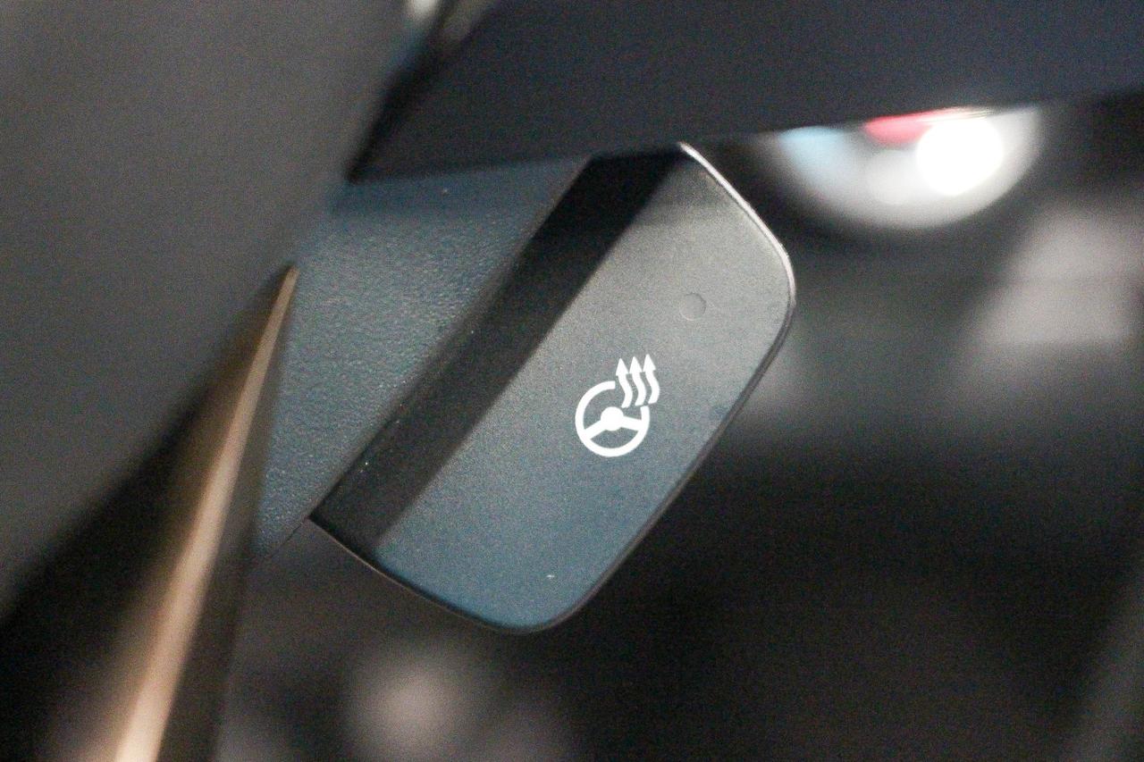 2025 Subaru ASCENT Sport HEATED SEATS - HARMAN KARDON AUDIO - 7 PASSENGER SEATS Photo