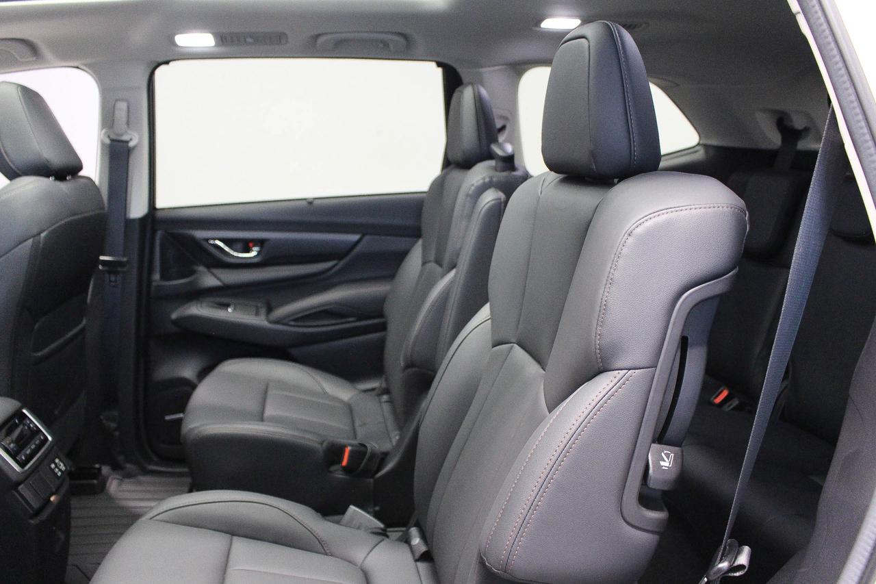 2025 Subaru ASCENT Sport HEATED SEATS - HARMAN KARDON AUDIO - 7 PASSENGER SEATS Photo