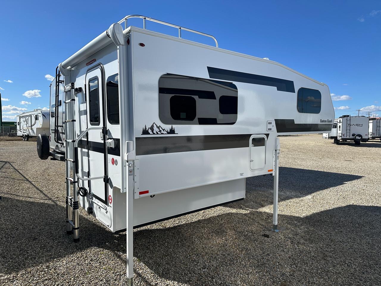 2027 Westland RV Kustom Koach 8.0WS 