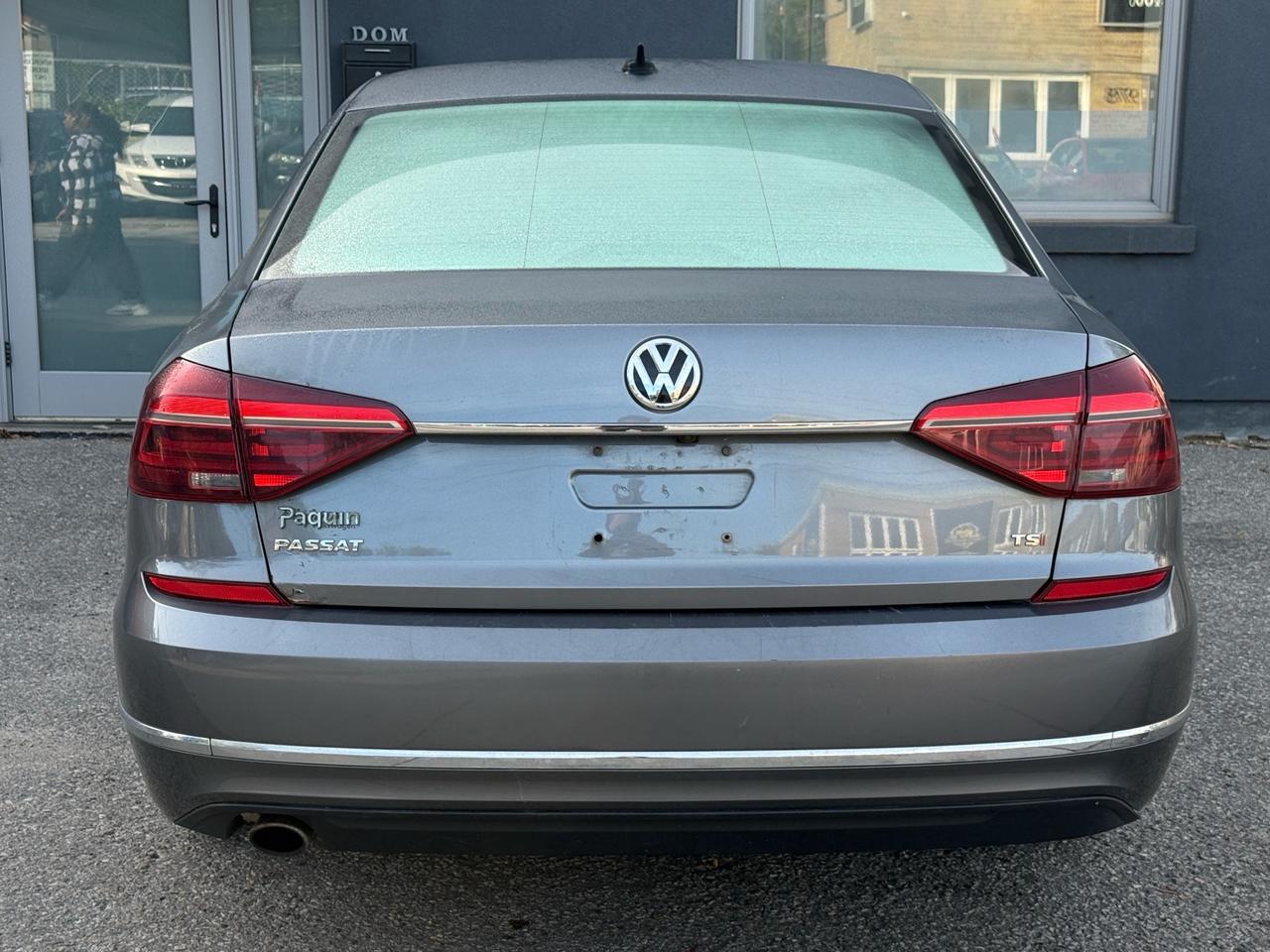 2018 Volkswagen Passat COMFORTLINE Photo